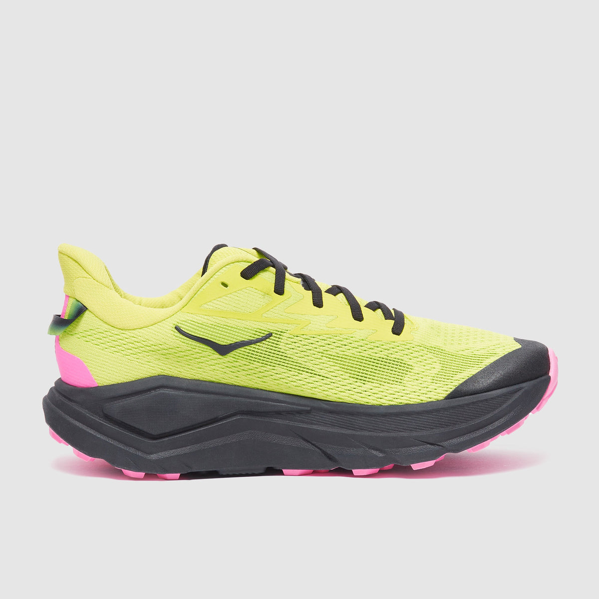 Hoka Challenger 8