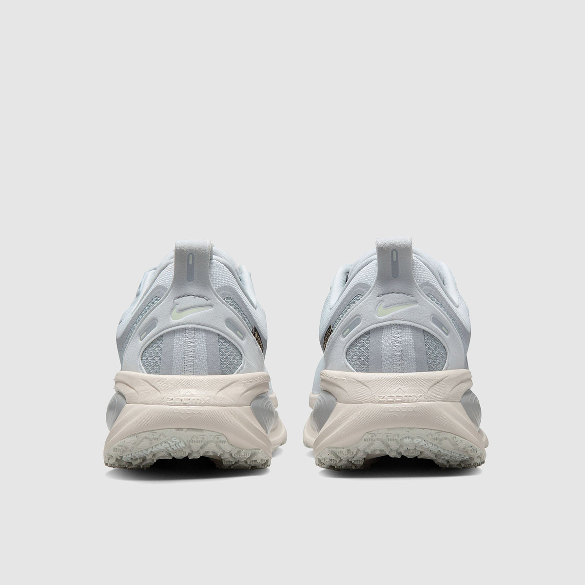 Nike Vomero 18 GORE-TEX Waterproof