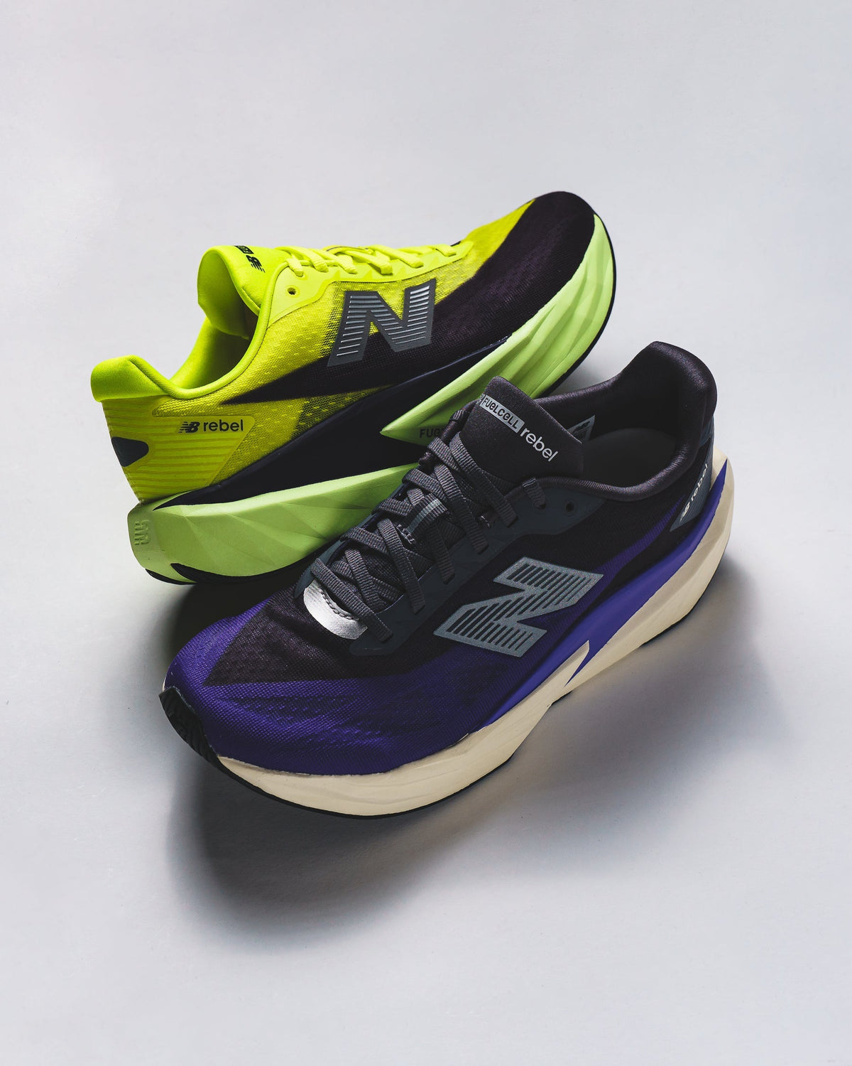 New Balance Men FuelCell Rebel v5 Electric Indigo MFCX4KU