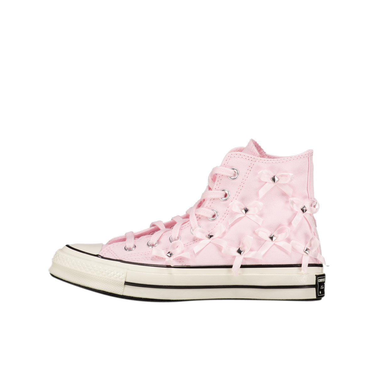 W Chuck 70 Hi 'Bow Studded'